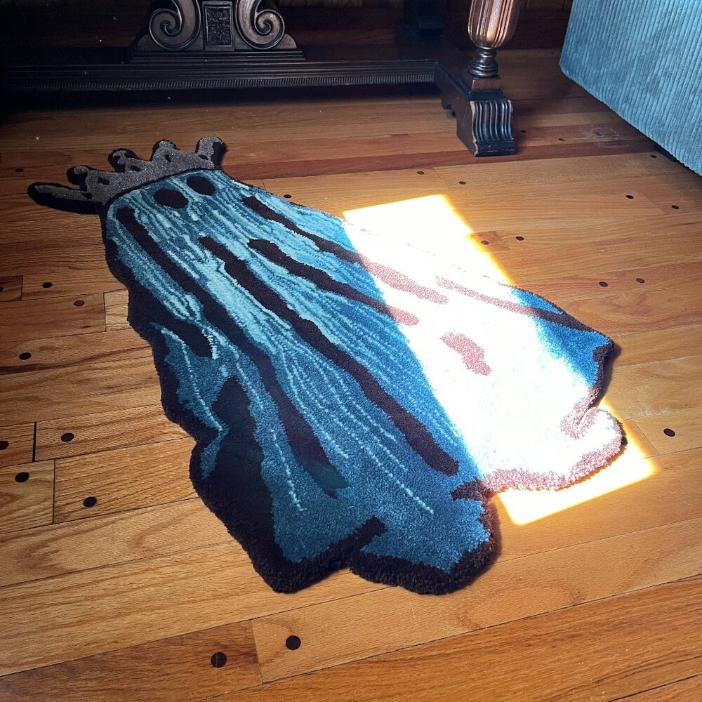 Haunt Couture: Handmade Crowned Ghost Rug – Ghost #5  Tufted Art